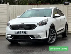White Used 2017 Kia Niro 4 SUV | £12,495 (Super price)