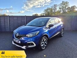 Blue/black Used 2019 Renault Captur GT-Line SUV | £11,750 (A bit pricey)