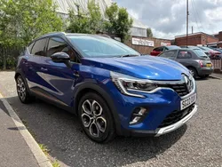 Blue Used 2022 Renault Captur SE SUV | £15,995 (Fair price)
