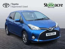 Blue Used 2016 Toyota Yaris Hatchback | £8,000 (Fair price)