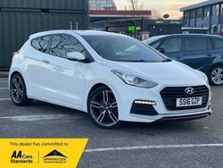 White Used 2016 Hyundai i30 Turbo Hatchback | £6,349 (Good price)