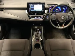 Black Used 2021 Toyota Corolla Estate | £14,515 (Fair price)