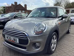 Silver Used 2016 Mini One D Hatch Hatchback | £5,999 (Good price)