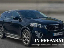 Black Used 2015 Kia Sorento 4 SUV | £18,975 (A bit pricey)