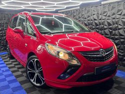 Red Used 2015 Vauxhall Zafira SRi MPV | £4,595 (Fair price)