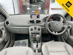 Red Used 2010 Renault Clio II Initiale Hatchback | £4,995 (Fair price)