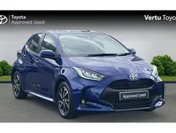 Blue Used 2021 Toyota Yaris Hybrid Design Hatchback | £14,882 (Good price)