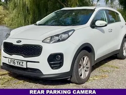 White Used 2016 Kia Sportage 2 SUV | £8,428 (Fair price)