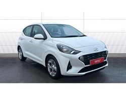 White Used 2021 Hyundai i10 SE Hatchback | £11,883 (Fair price)