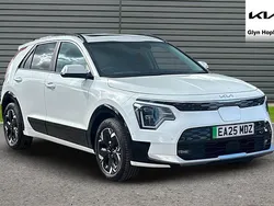 White New 2025 Kia e-Niro 4 SUV | £29,792 (Expensive)