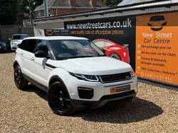 White Used 2016 Land Rover Range Rover evoque SE Estate | £10,384 (Fair price)
