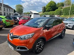 Orange Used 2015 Renault Captur Dynamique SUV | £5,495 (Fair price)