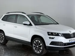 White Used 2021 Skoda Karoq SE Drive SUV | £14,600 (Fair price)