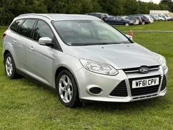 Silver Used 2011 Ford Focus Estate | £3,485 (Good price)