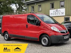 Red Used 2013 Vauxhall Vivaro Van | £3,490 (Good price)