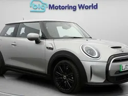 Used 2023 Mini Cooper Level 2 Hatchback | £14,400 (Fair price)