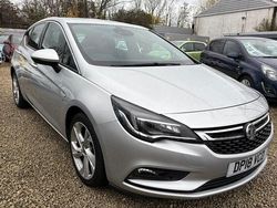 Silver Used 2018 Vauxhall Astra SRi Hatchback | £6,500 (Fair price)