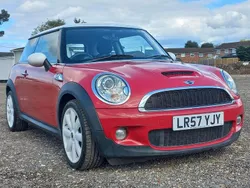 Red Used 2007 Mini Cooper S Hatch Hatchback | £2,490 (Good price)
