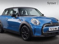 Blue Used 2022 Mini Cooper Classic Hatchback | £18,750 (Good price)