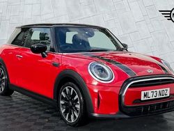Red Used 2023 Mini Cooper Exclusive Hatchback | £21,991 (Fair price)