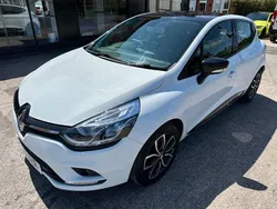 White Used 2017 Renault Clio IV Dynamique Hatchback | £7,749 (Fair price)