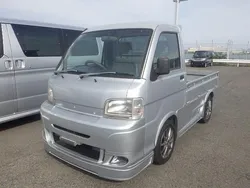 White Used 2001 Daihatsu Hijet MPV | £8,495