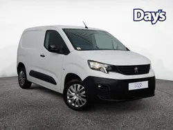 White Used 2022 Peugeot Partner Premium MPV | £8,999 (Good price)