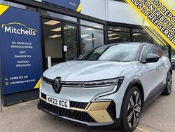 Used 2023 Renault Mégane Iconic Hatchback | £20,495 (Fair price)