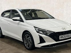 Used 2025 Hyundai i20 Advanced Hatchback | £17,999 (A bit pricey)