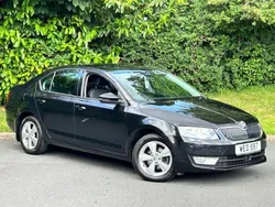 Black Used 2016 Skoda Octavia SE L Hatchback | £10,995 (Good price)