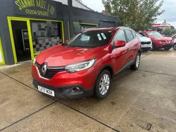 Red Used 2017 Renault Kadjar Dynamique SUV | £7,995