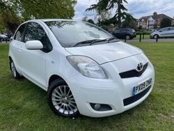 White Used 2009 Toyota Yaris SR Hatchback | £1,750 (Fair price)