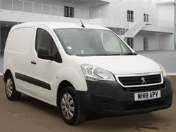 White Used 2018 Peugeot Partner MPV | £7,194 (Fair price)
