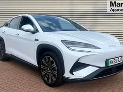 Metallic polar white Used 2025 BYD Sealion 7 Design SUV | £41,273 (Expensive)