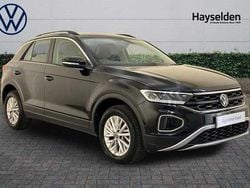 Black Used 2023 VW T-Roc Life SUV | £20,585 (Fair price)