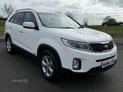 White Used 2014 Kia Sorento SUV | £7,995 (Expensive)