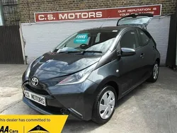 Grey Used 2016 Toyota Aygo X-play Hatchback | £5,995 (Good price)