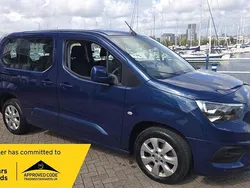 Blue Used 2019 Vauxhall Combo S MPV | £8,395 (Good price)