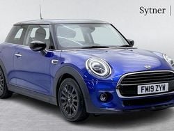 Blue Used 2019 Mini Cooper Classic Hatchback | £13,500 (Good price)
