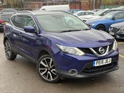 Blue Used 2015 Nissan Qashqai Tekna SUV | £4,495 (Super price)