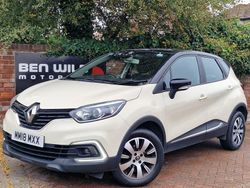 Cream Used 2018 Renault Captur Play SUV | £6,490 (Fair price)