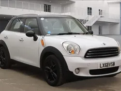 Used 2011 Mini Cooper Countryman SUV | £3,495 (A bit pricey)
