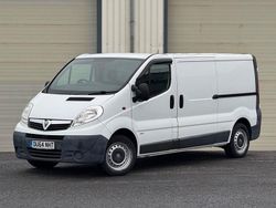 White Used 2014 Vauxhall Vivaro Van | £3,500 (Good price)