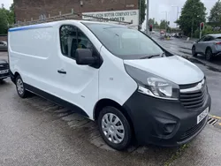 White Used 2015 Vauxhall Vivaro Van | £5,995 (Fair price)
