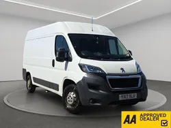 White Used 2017 Peugeot Boxer Van | £7,050 (Super price)
