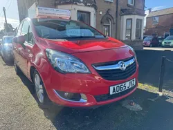 Red Used 2015 Vauxhall Meriva MPV | £3,995 (Fair price)
