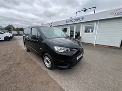 Black Used 2022 Toyota Proace Active Van | £12,300 (Fair price)