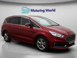 Red Used 2022 Ford S-MAX Titanium MPV | £19,550 (Fair price)