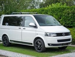 White Used 2013 VW Caravelle Edition MPV | £17,995 (Fair price)