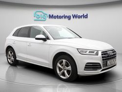 White Used 2019 Audi Q5 S-Line SUV | £21,600 (Good price)
